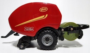 BRITAINS 43221 VICON FASTBALE PRASO-OWIJARKA 1:32