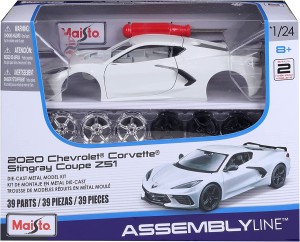 MAISTO39525 MODEL 2020 CHEVROLET CORVETTE STINGRAY COUPE ZS11:24