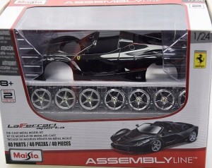 MAISTO DO SKŁADANIA 39133 LAFERRARI APERTA 1:24
