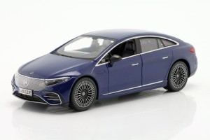Model 32902 Maisto 1:27 Mercedes-Benz EQ EQS 2022