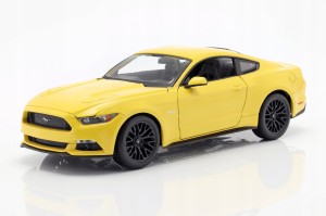 Model 31197 MAISTO 2015 Ford Mustang GT żółty 1:18