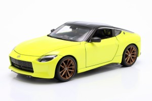 Model 32904 Maisto 2023 Nissan Z żółty 1:24