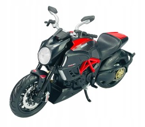 Maisto model motor Ducati Diavel Carbon 1:12